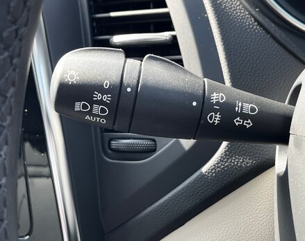 Renault Captur GT LINE TCE 53
