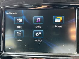 Renault Captur GT LINE TCE 31