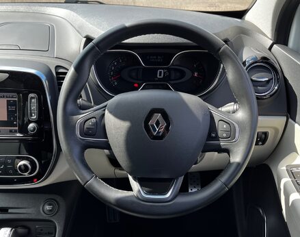 Renault Captur GT LINE TCE 20