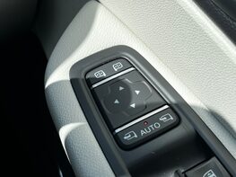 Renault Captur GT LINE TCE 57