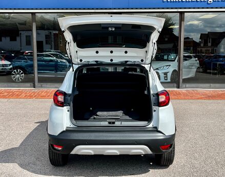 Renault Captur GT LINE TCE 64