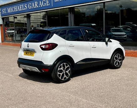 Renault Captur GT LINE TCE 8
