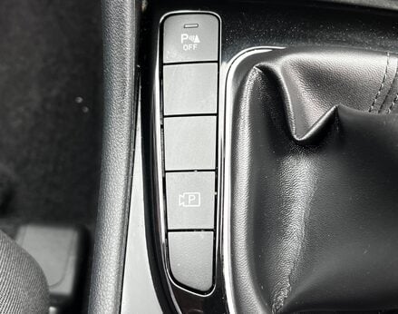 Hyundai TUCSON T-GDI SE CONNECT 52