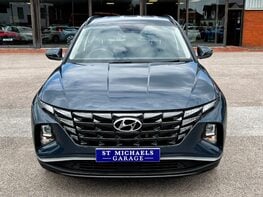 Hyundai TUCSON T-GDI SE CONNECT 5