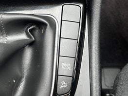 Hyundai TUCSON T-GDI SE CONNECT 53