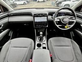 Hyundai TUCSON T-GDI SE CONNECT 2