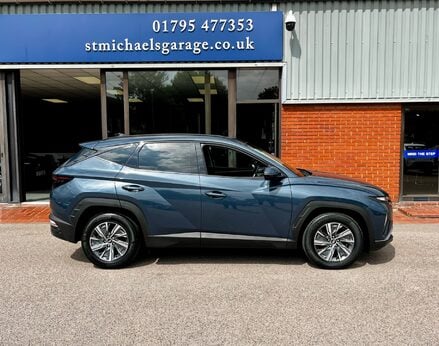 Hyundai TUCSON T-GDI SE CONNECT 10