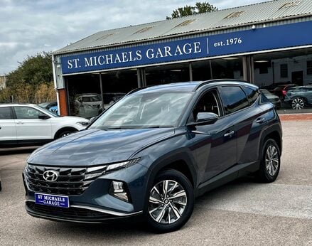 Hyundai TUCSON T-GDI SE CONNECT 1