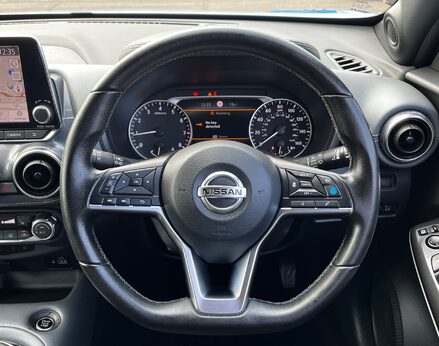 Nissan Juke DIG-T TEKNA 19