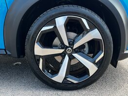 Nissan Juke DIG-T TEKNA 16