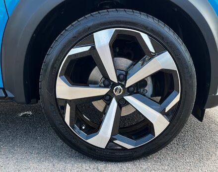 Nissan Juke DIG-T TEKNA 16
