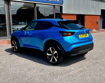 Nissan Juke DIG-T TEKNA 9