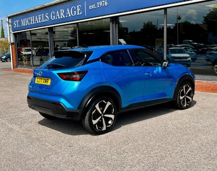 Nissan Juke DIG-T TEKNA 8