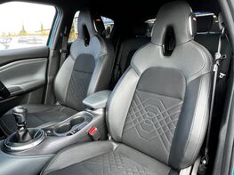 Nissan Juke DIG-T TEKNA 61