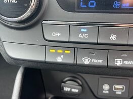 Hyundai TUCSON GDI SE NAV BLUE DRIVE 42