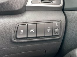 Hyundai TUCSON GDI SE NAV BLUE DRIVE 51