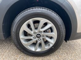 Hyundai TUCSON GDI SE NAV BLUE DRIVE 15