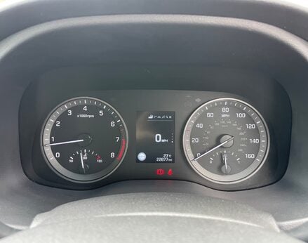 Hyundai TUCSON GDI SE NAV BLUE DRIVE 20