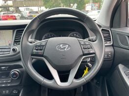 Hyundai TUCSON GDI SE NAV BLUE DRIVE 19