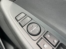Hyundai TUCSON GDI SE NAV BLUE DRIVE 52