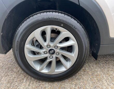 Hyundai TUCSON GDI SE NAV BLUE DRIVE 14
