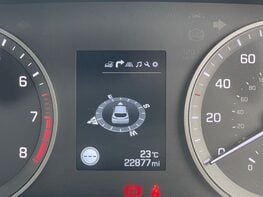 Hyundai TUCSON GDI SE NAV BLUE DRIVE 22
