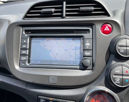 Honda Jazz I-VTEC ES-T 23