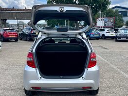Honda Jazz I-VTEC ES-T 49