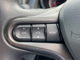 Honda Jazz I-VTEC ES-T 36