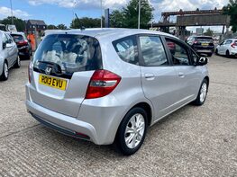 Honda Jazz I-VTEC ES-T 8