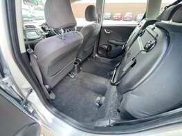 Honda Jazz I-VTEC ES-T 48