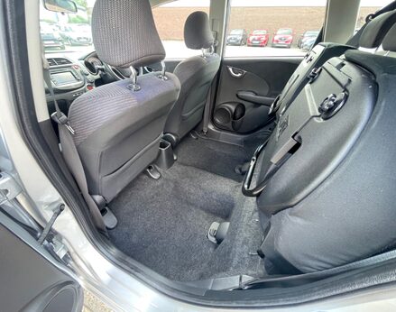 Honda Jazz I-VTEC ES-T 48