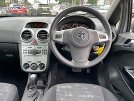 Vauxhall Corsa EXCLUSIV AC 18