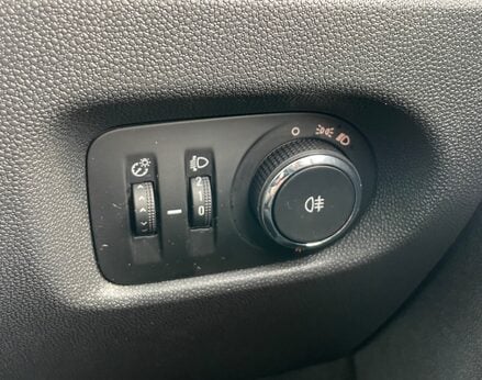 Vauxhall Corsa EXCLUSIV AC 36
