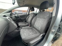 Vauxhall Corsa EXCLUSIV AC 40