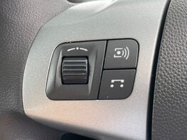 Vauxhall Corsa EXCLUSIV AC 32