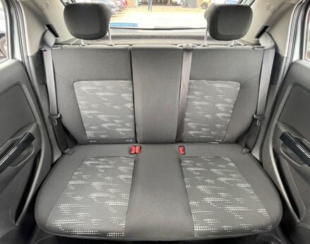 Vauxhall Corsa EXCLUSIV AC 41