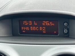 Vauxhall Corsa EXCLUSIV AC 23