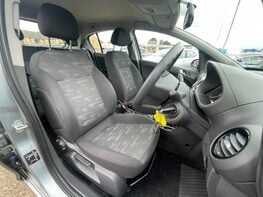 Vauxhall Corsa EXCLUSIV AC 39