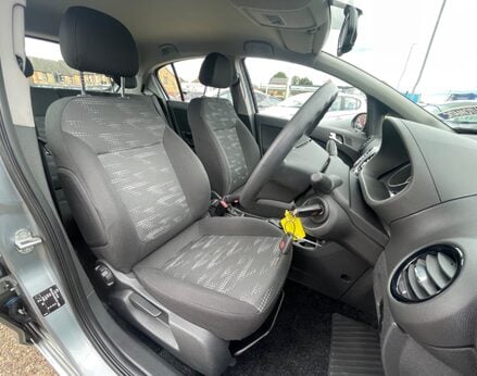 Vauxhall Corsa EXCLUSIV AC 39
