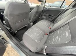 Vauxhall Corsa EXCLUSIV AC 42