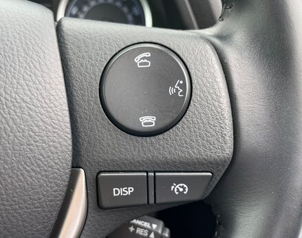 Toyota Auris EXCEL VALVEMATIC 39