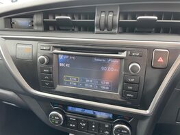 Toyota Auris EXCEL VALVEMATIC 25