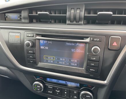 Toyota Auris EXCEL VALVEMATIC 25