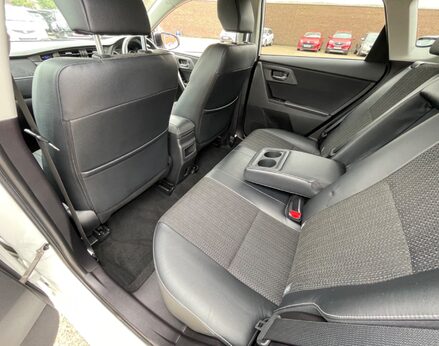 Toyota Auris EXCEL VALVEMATIC 53