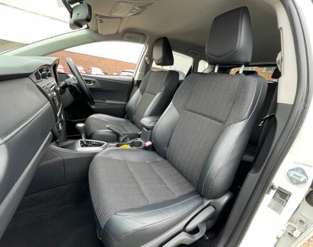 Toyota Auris EXCEL VALVEMATIC 51