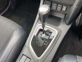 Toyota Auris EXCEL VALVEMATIC 35