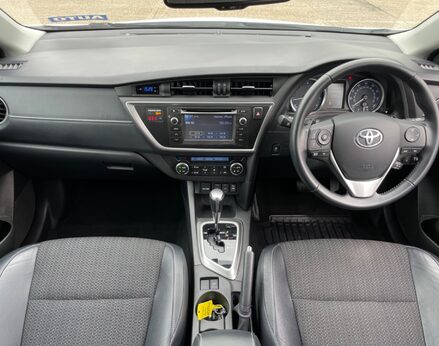 Toyota Auris EXCEL VALVEMATIC 2