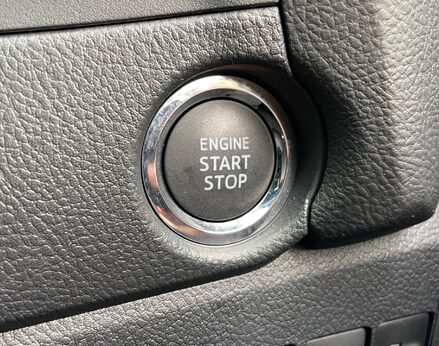 Toyota Auris EXCEL VALVEMATIC 45