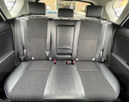 Toyota Auris EXCEL VALVEMATIC 52